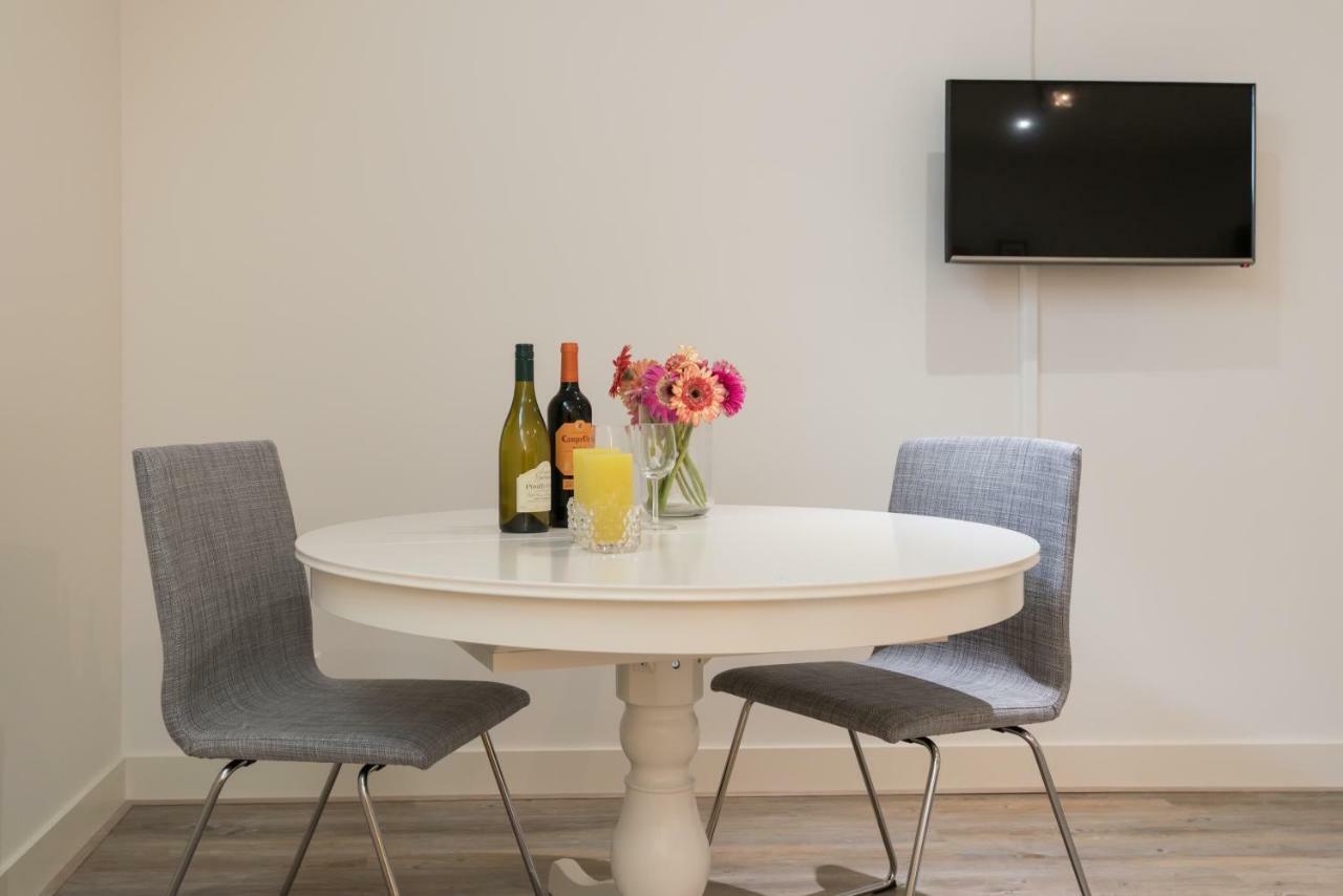 Clean And Modern Nassau Canal Apartment Amsterdam Buitenkant foto